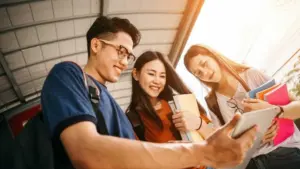 apply-học-bong
