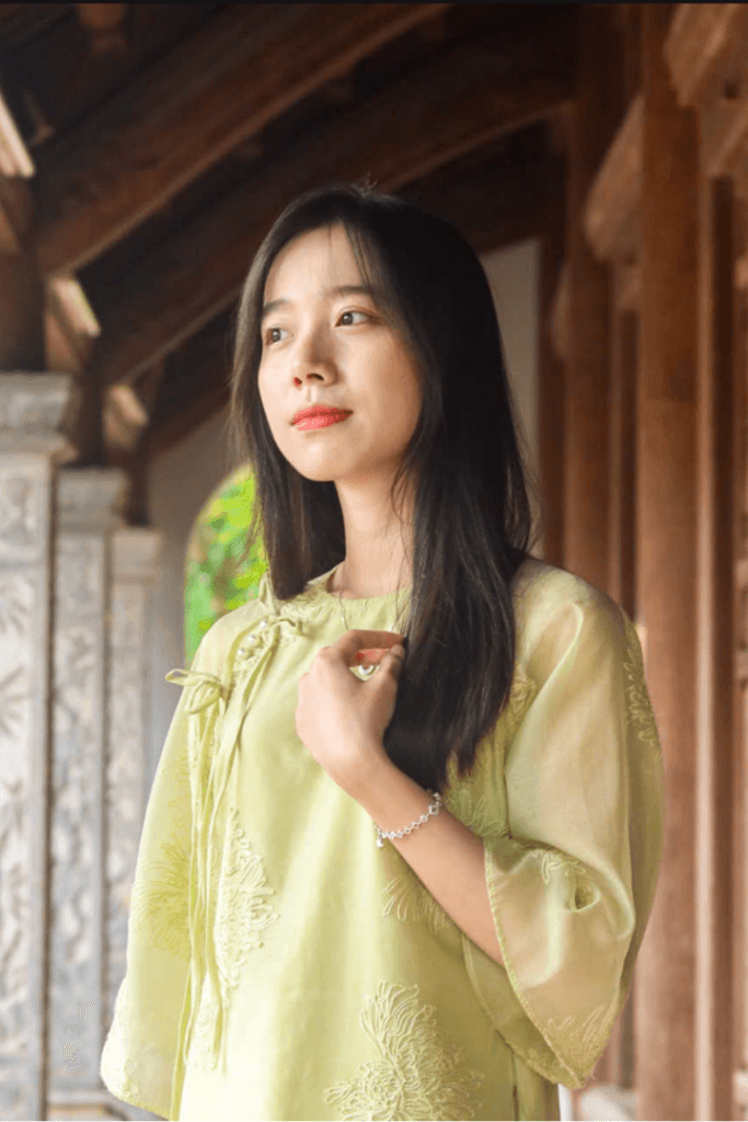 Skyla trung tuyen du hoc chau au 2