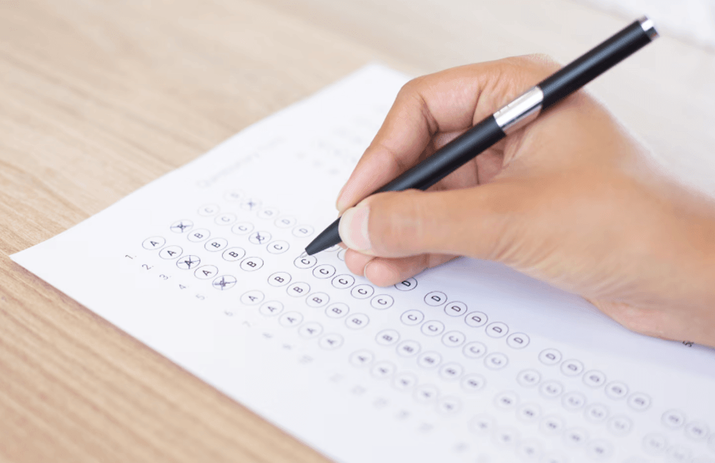 Sinh viên nỗ lực đạt mức ielts bao nhiêu để đi du học mỹ và săn học bổng giá trị